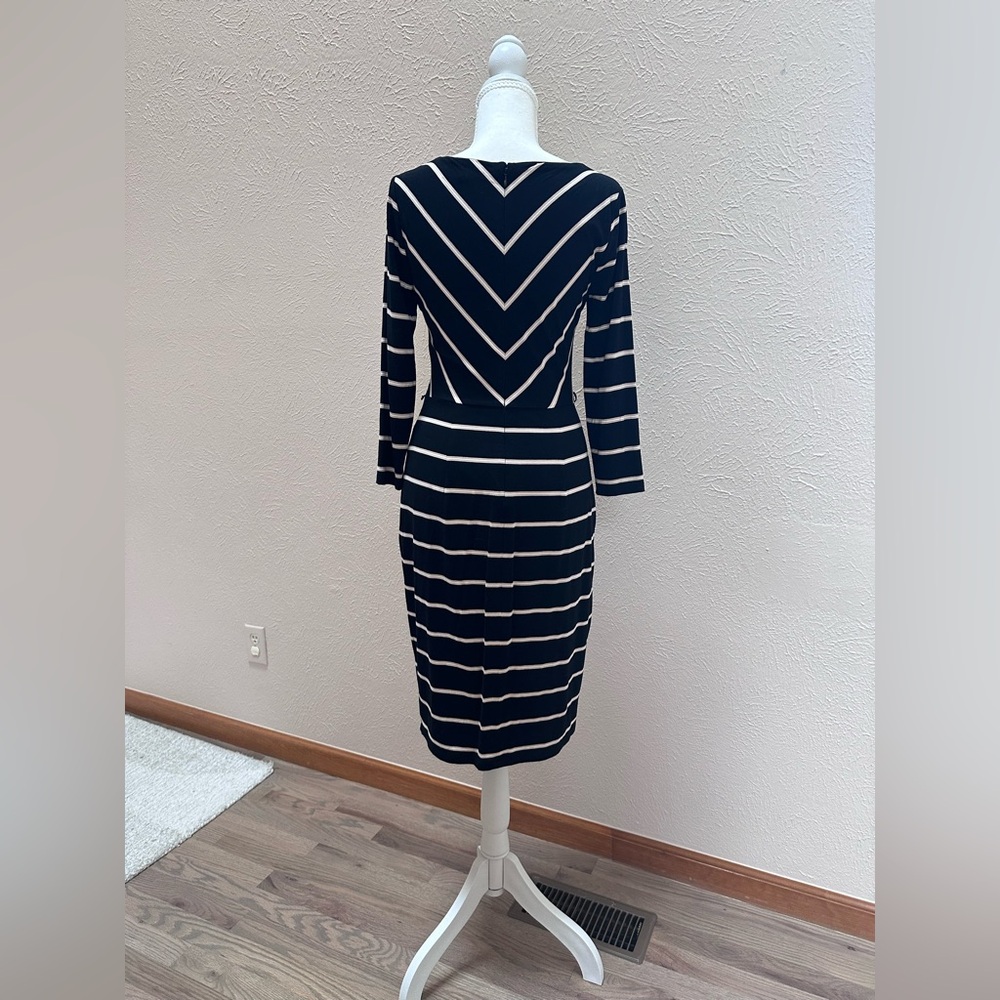 White House Black Market Black White Tan Striped Long Sleeve Dress Size 4 - Picture 10 of 11